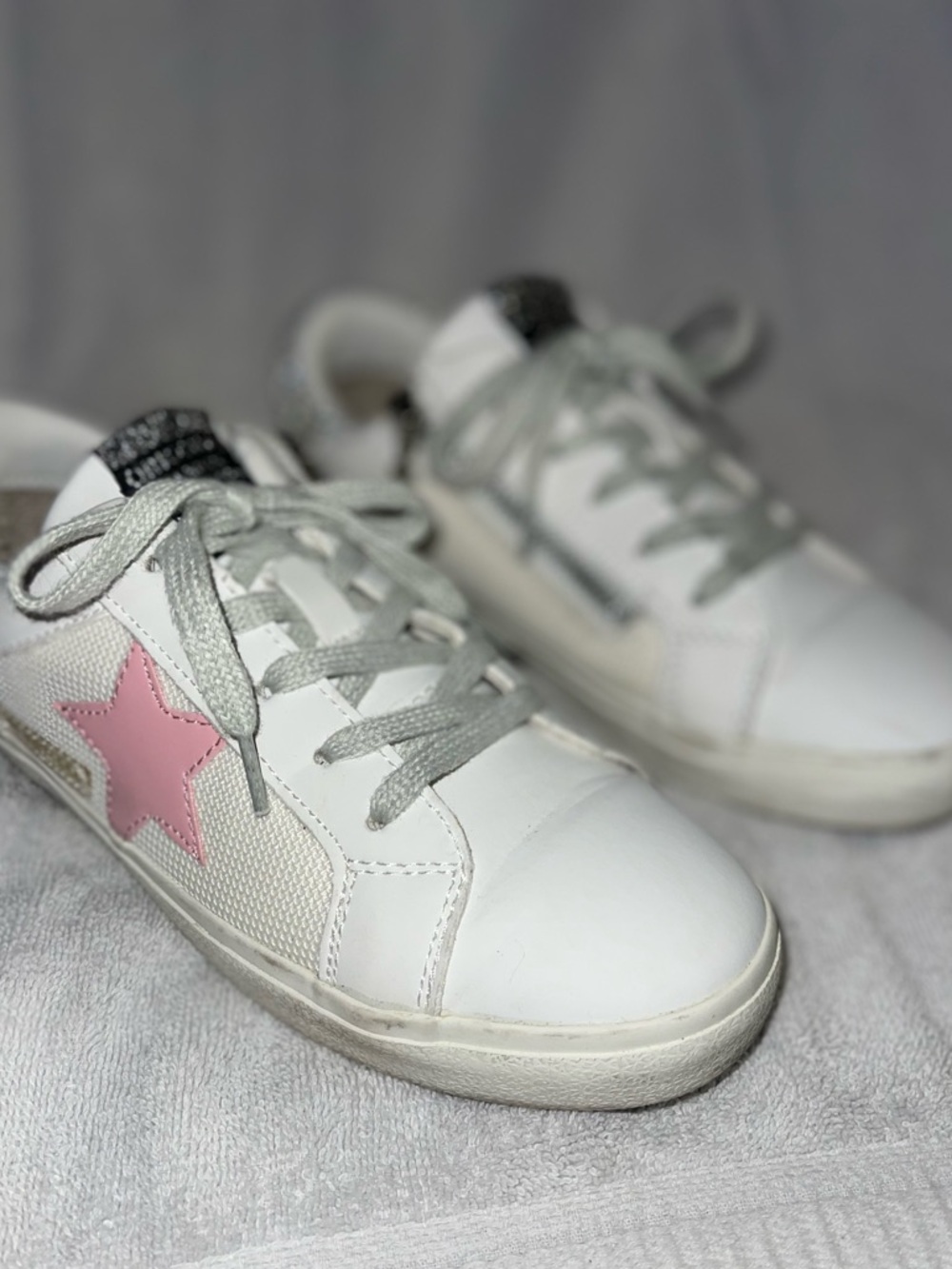 Vintage Havana White Kids Sneakers with Pink Star